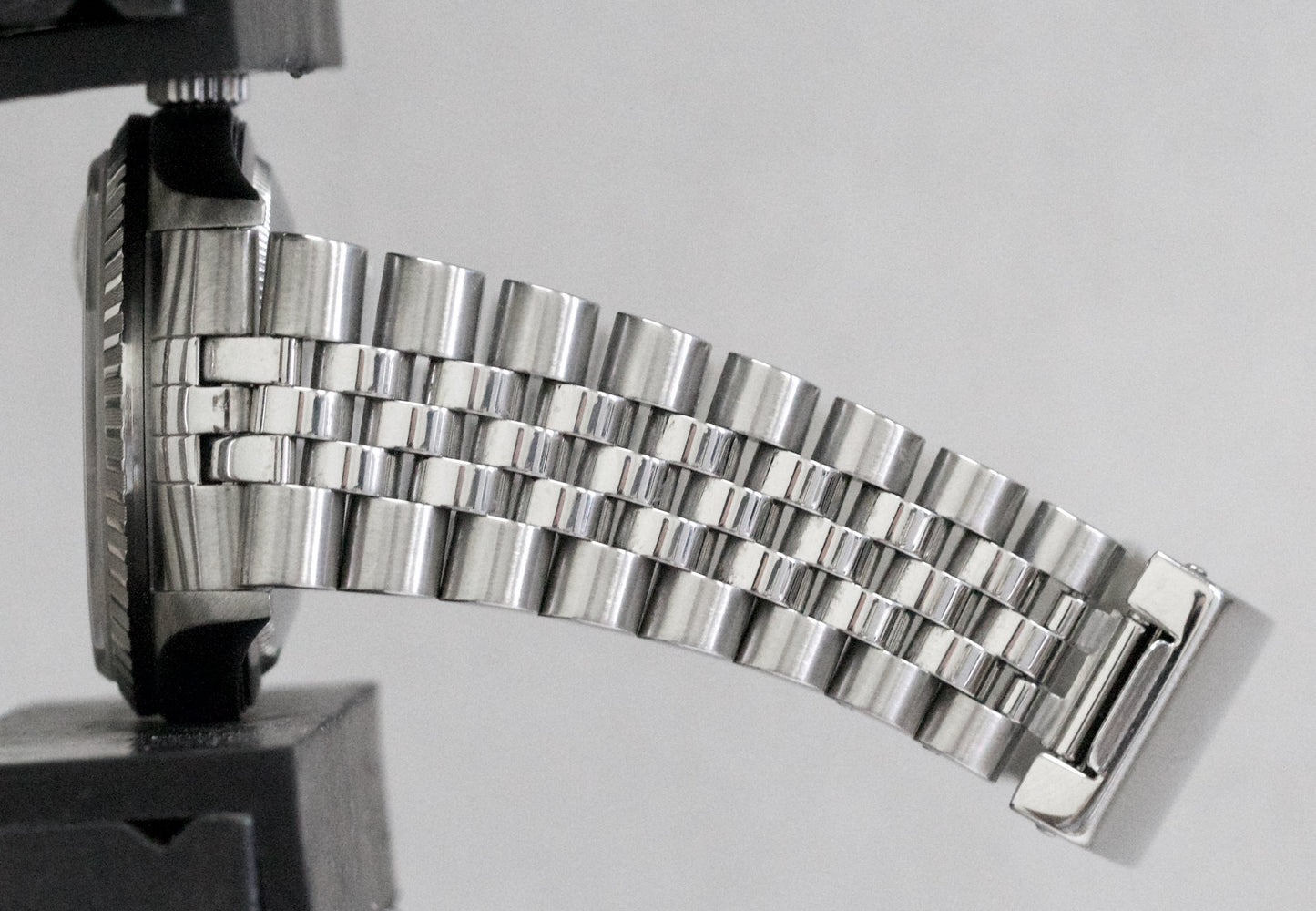 PAPERS Rolex DateJust WHITE 36mm Stainless Steel Engine-Turned JUBILEE 16220 BOX