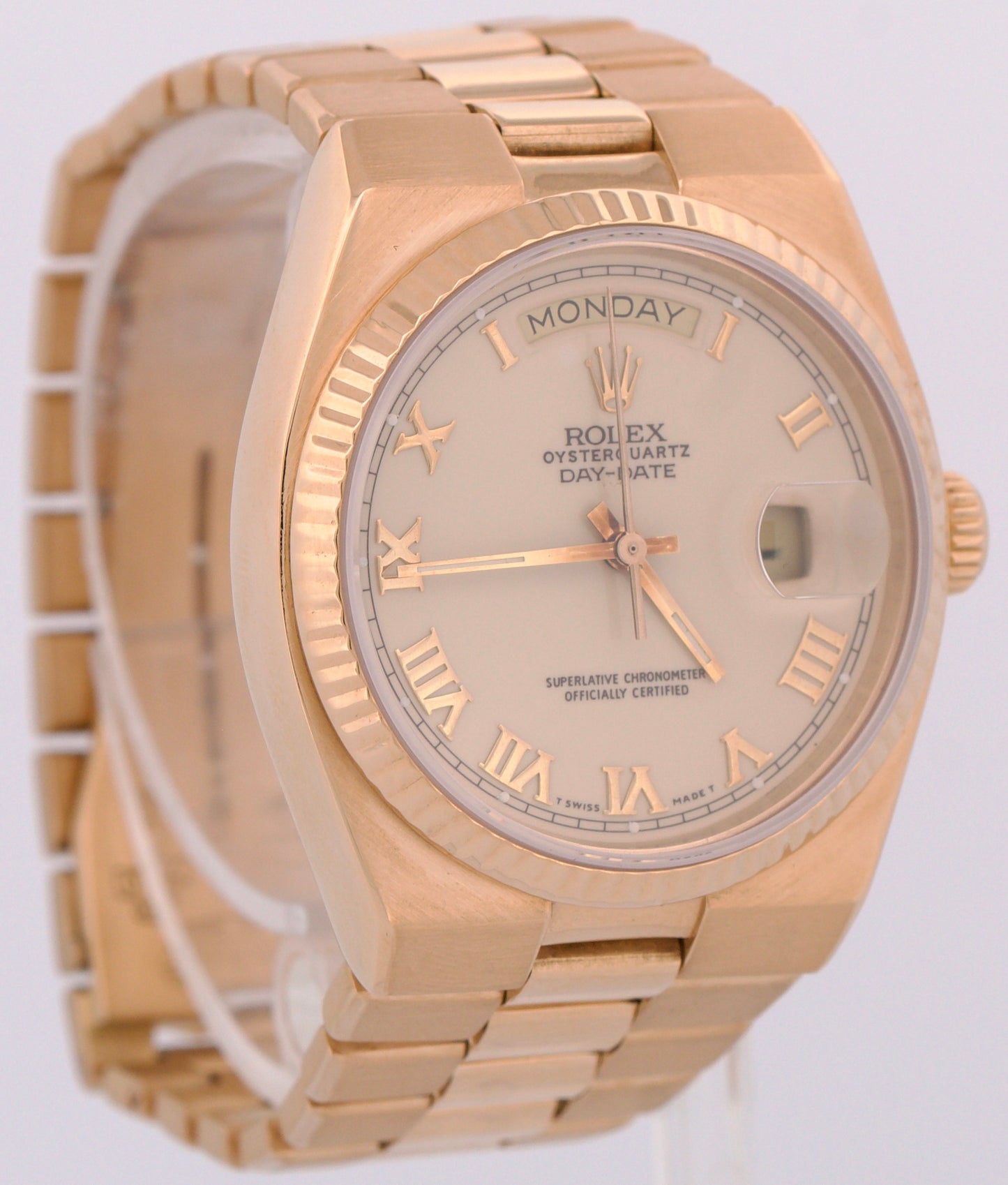 VINTAGE Rolex OysterQuartz Day-Date CREAM ROMAN 36mm 18K Yellow Gold Watch 19018