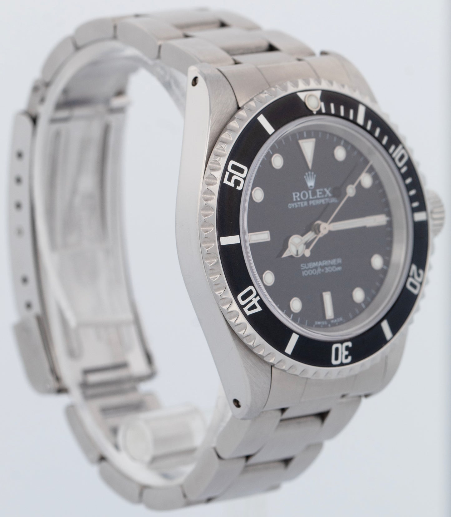 UNPOL. Rolex Submariner No-Date Steel Black 40mm Automatic Oyster Watch 14060 M