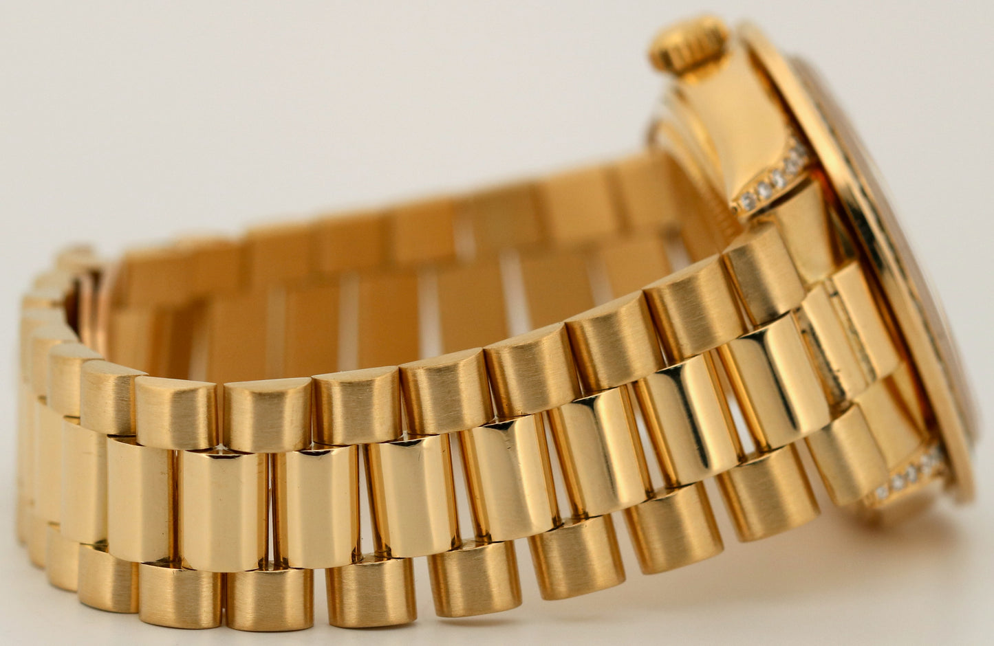 VINTAGE Rolex Day-Date President CHAMPAGNE DIAMOND 36mm 18K Gold Watch 18038