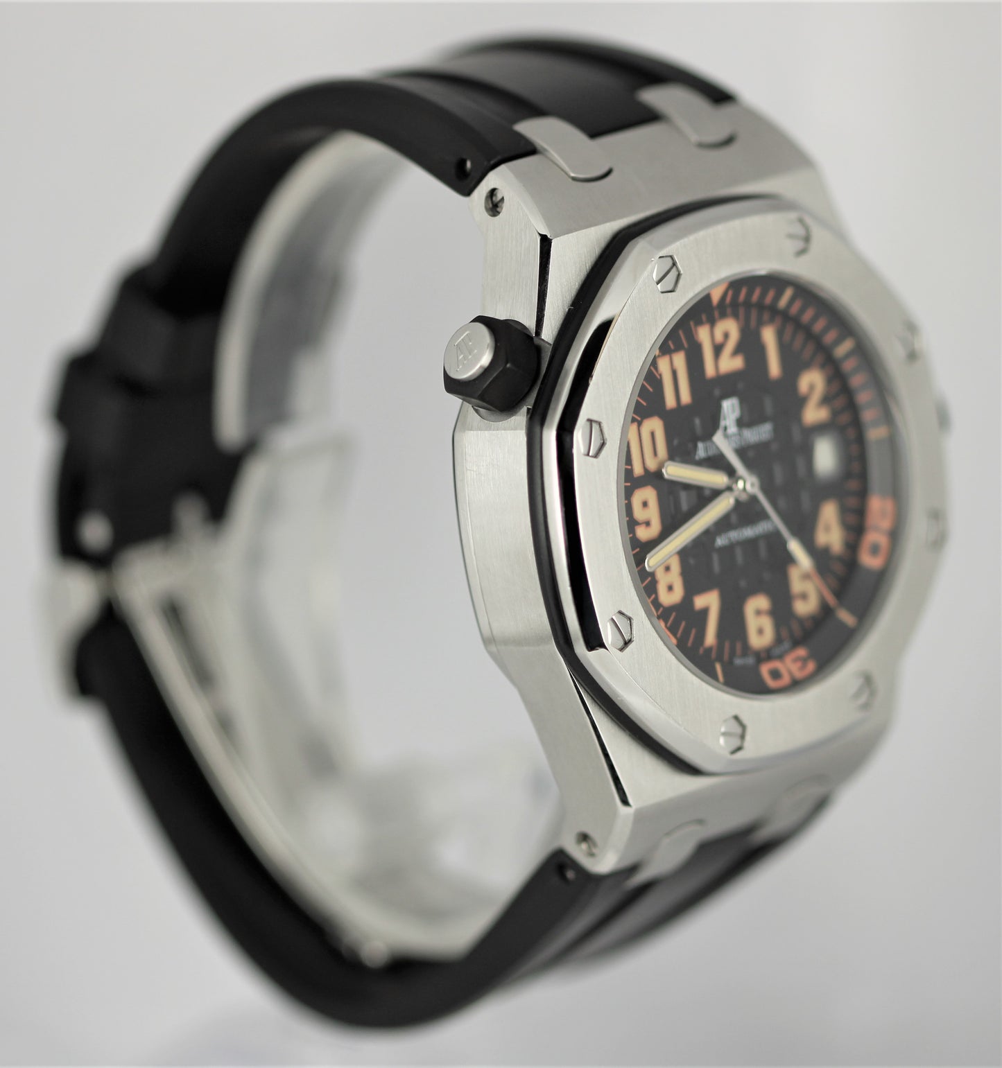 Audemars Piguet RoyalOak Offshore Boutique Black 44mm 15701ST.OO.D002CA.01 Watch