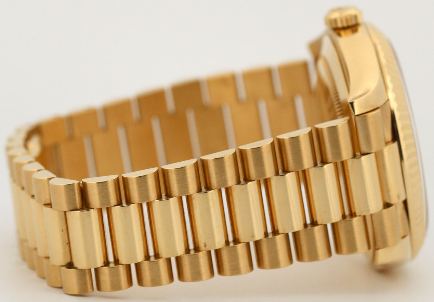 PAPERS Rolex Day-Date President 40mm SILVER ROMAN 18K Yellow Gold 228238 BOX