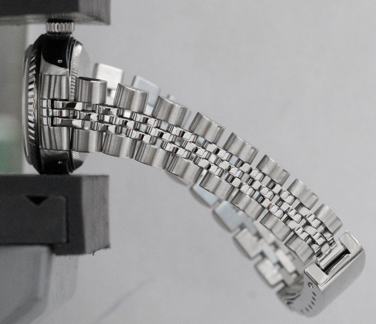 Ladies Rolex DateJust 26mm BLUE 18K White Gold Stainless Steel JUBILEE 69174