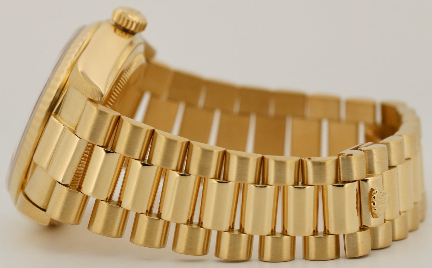 VINTAGE 1982 Rolex Day-Date President SILVER 36mm 18K Yellow Gold Fluted 18038