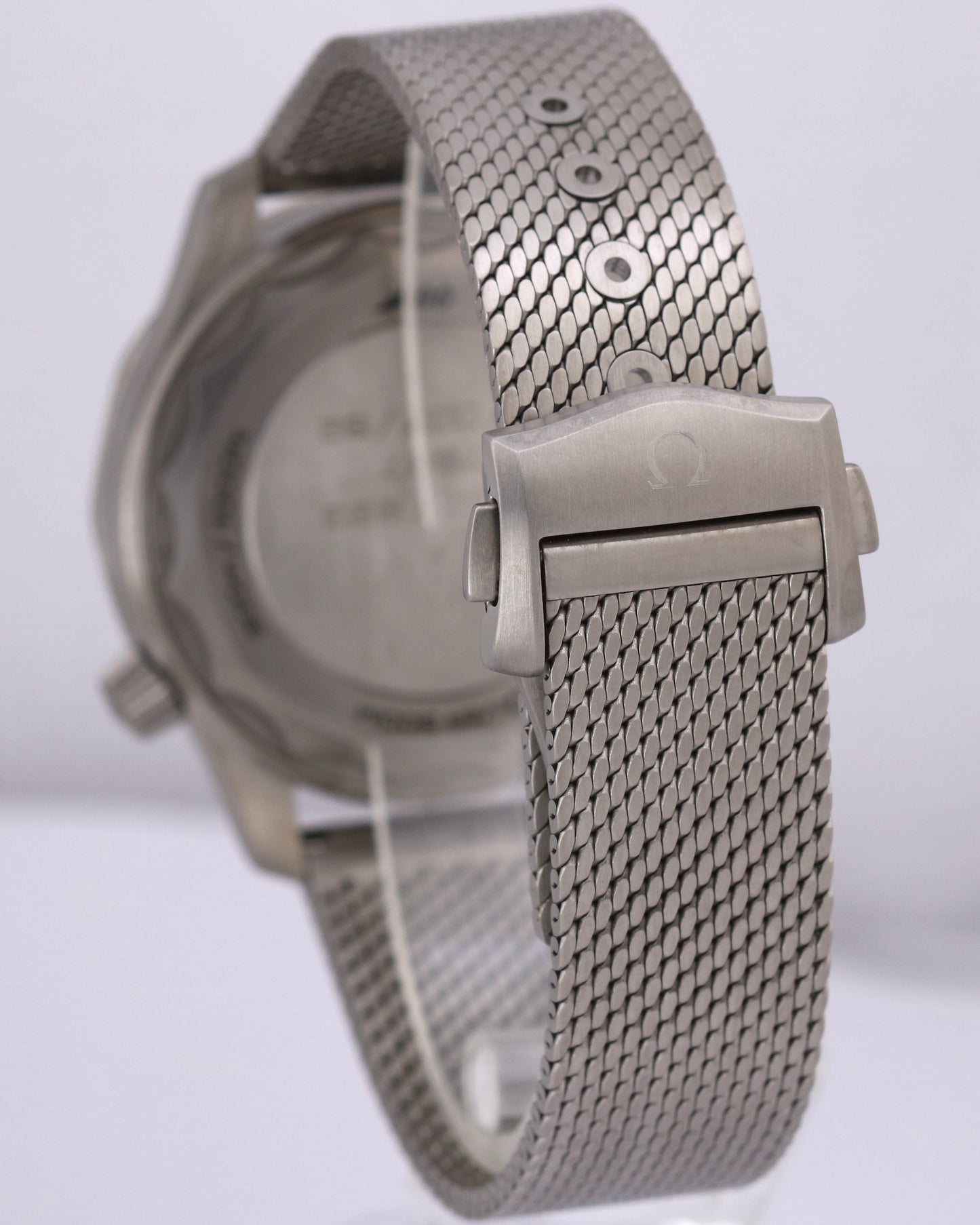 MINT PAPERS Omega Seamaster NO TIME TO DIE 42mm Titanium 210.90.42.20.01.001 BOX
