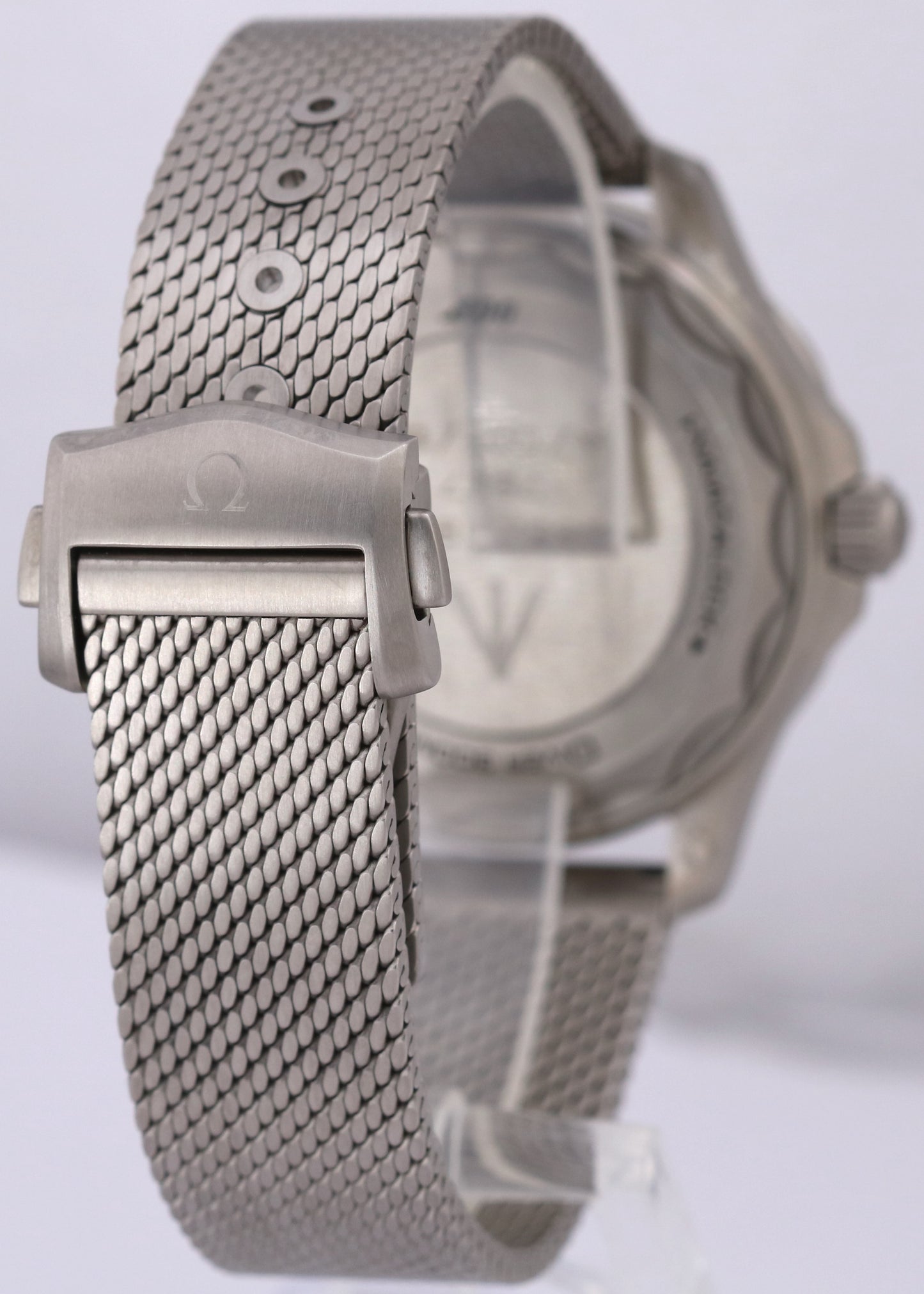 MINT PAPERS Omega Seamaster NO TIME TO DIE 42mm Titanium 210.90.42.20.01.001 BOX