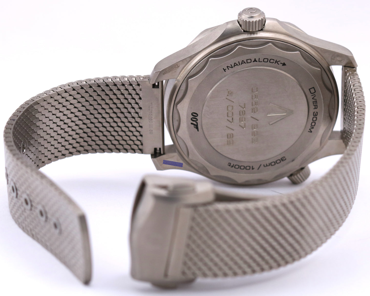 MINT PAPERS Omega Seamaster NO TIME TO DIE 42mm Titanium 210.90.42.20.01.001 BOX