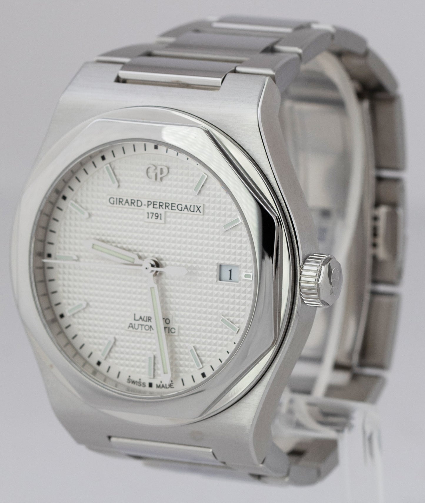 Girard Perregaux Laureato 225th Anniversary Stainless 41mm White Watch 81000 BOX