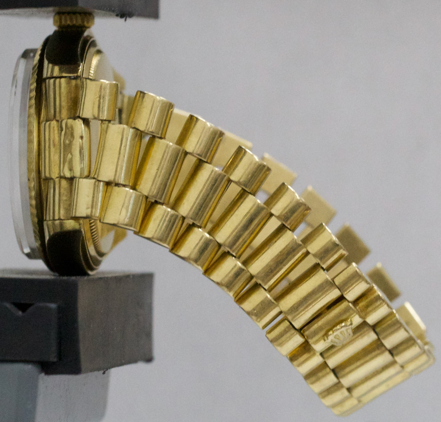 1978 Rolex Day-Date President CHAMPAGNE Fluted 36mm 18K Yellow Gold Watch 18038
