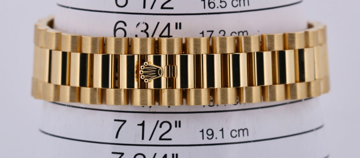 Rolex Day-Date FACTORY CHAMPAGNE DIAMOND 18K Yellow Gold Fluted 36mm 118238 BOX