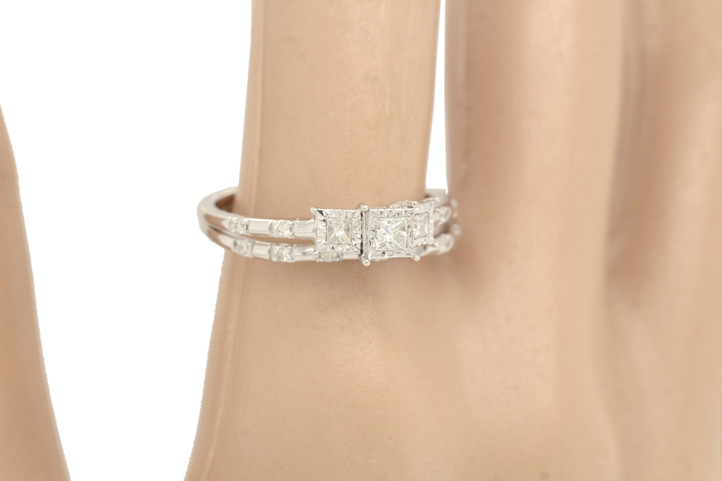 Vintage 0.65ctw Diamond Wedding Ring Bridal Set - 14k White Gold Band & Ring