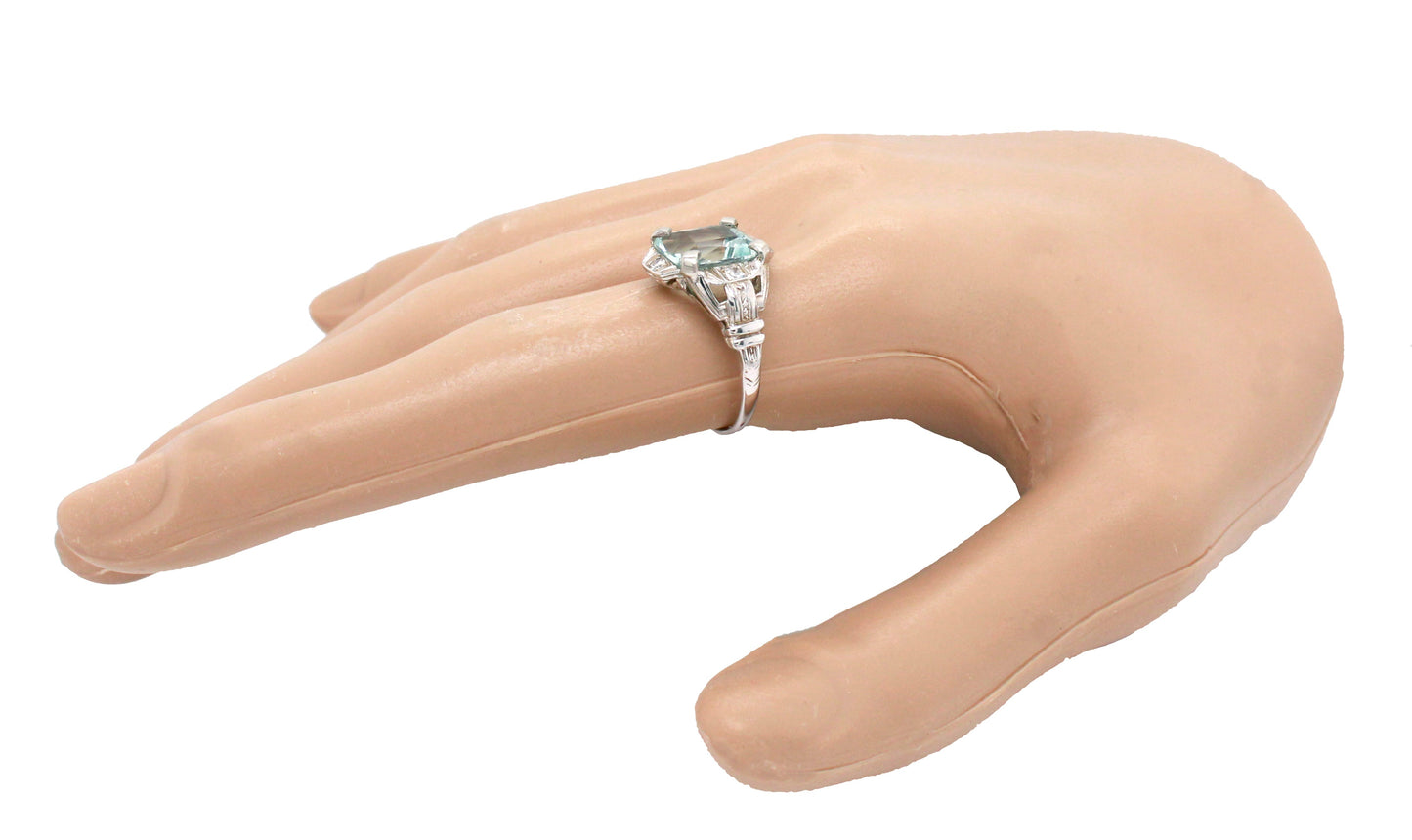 Antique Art Deco 3.00ct Aquamarine & Diamond Engagement Ring in 14k White Gold