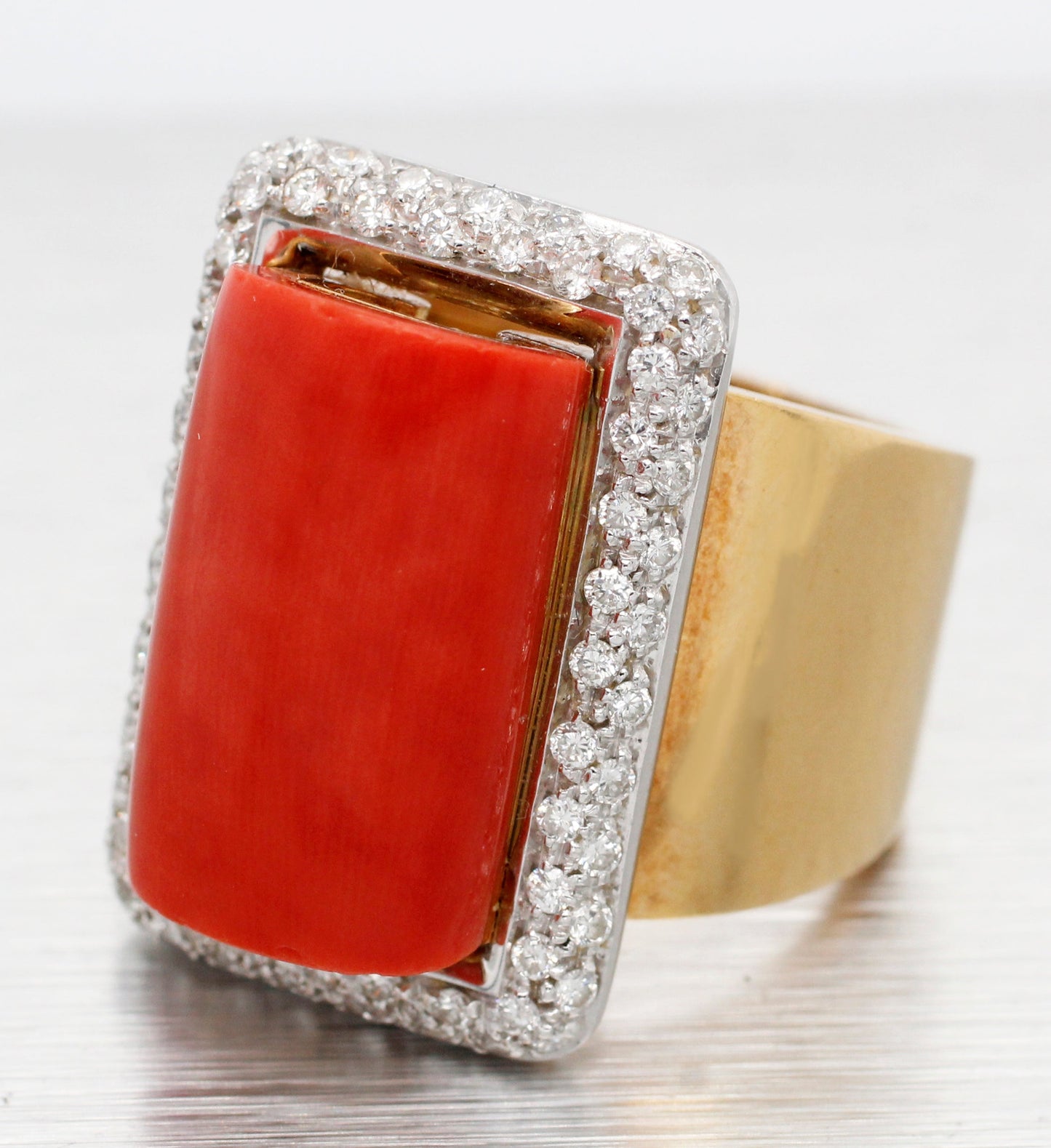 Gio Caroli Vintage Red Coral & 2.00ctw Diamond Cocktail Ring - 18k Yellow Gold