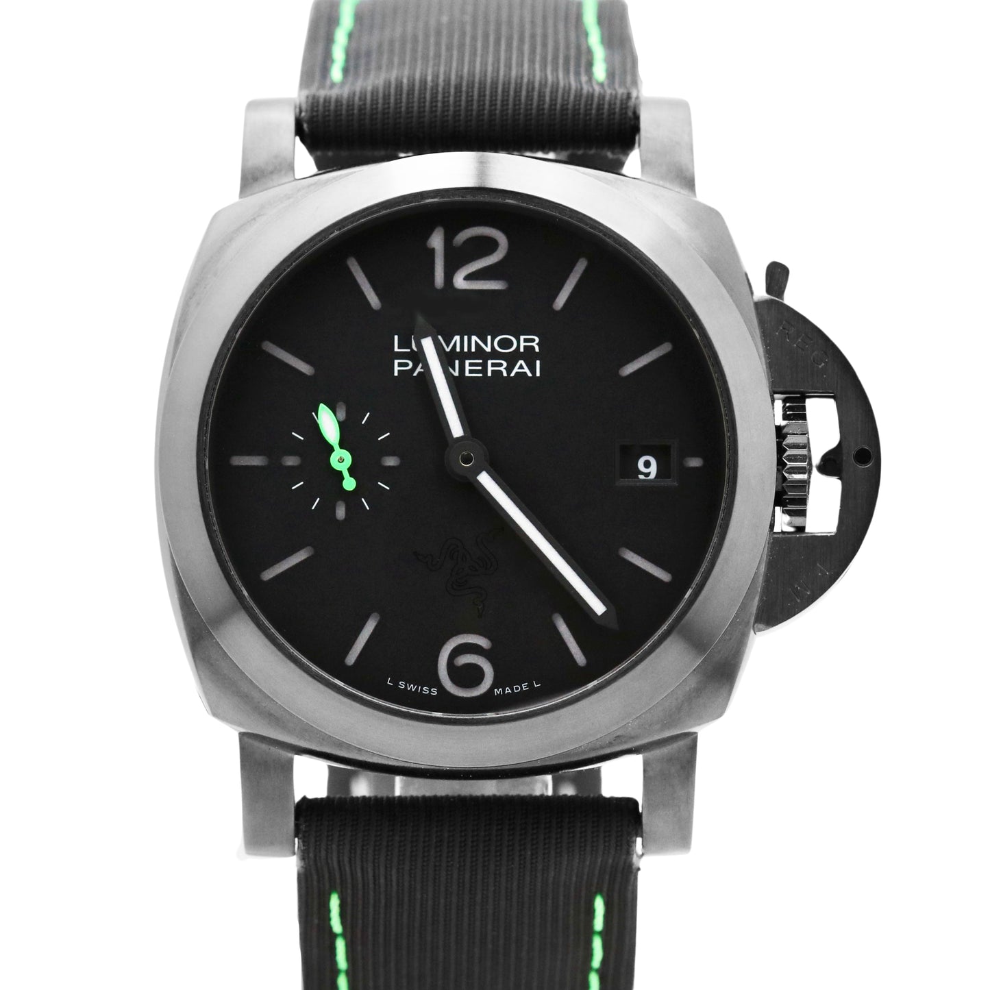 NEW PAPERS Panerai Luminor Quaranta Razer 40mm Black Green eSteel PAM01353 B+P