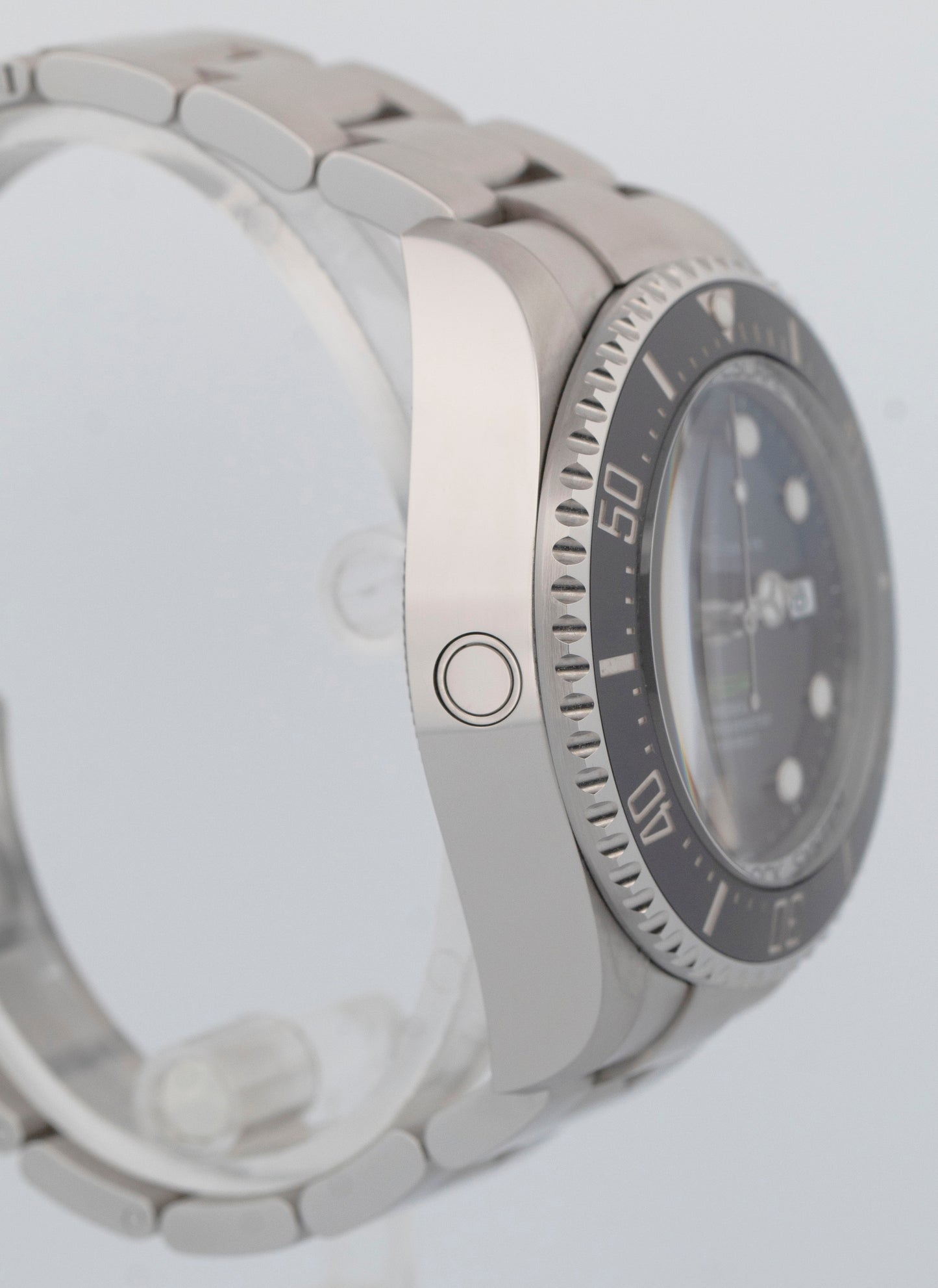 NEW JULY 2025 PAPERS Rolex Sea-Dweller Deepsea JAMES CAMERON 44mm 136660 BOX