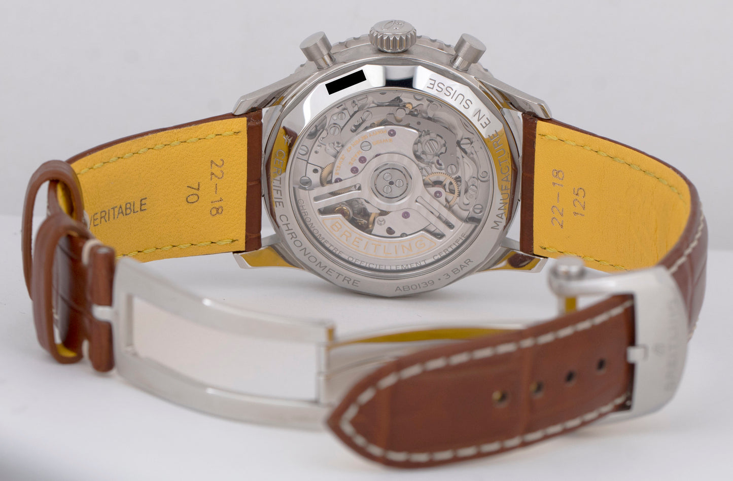MINT PAPERS Breitling Navitimer B01 GREEN 41mm Steel Chronograph AB0139 BOX