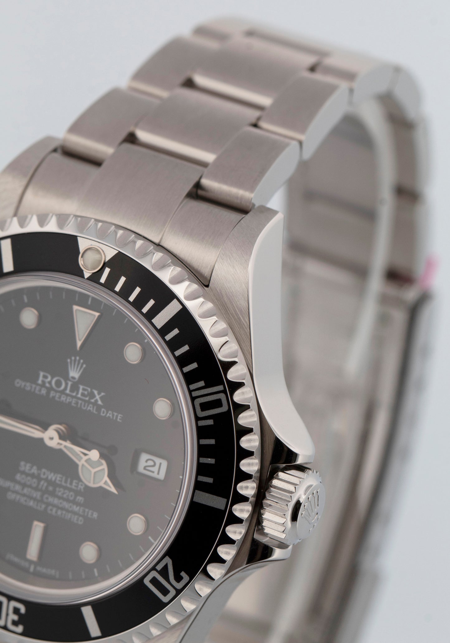 NEW STICKERED PAPERS Rolex Sea-Dweller 16600 40mm Black Steel NOS Date Watch BOX