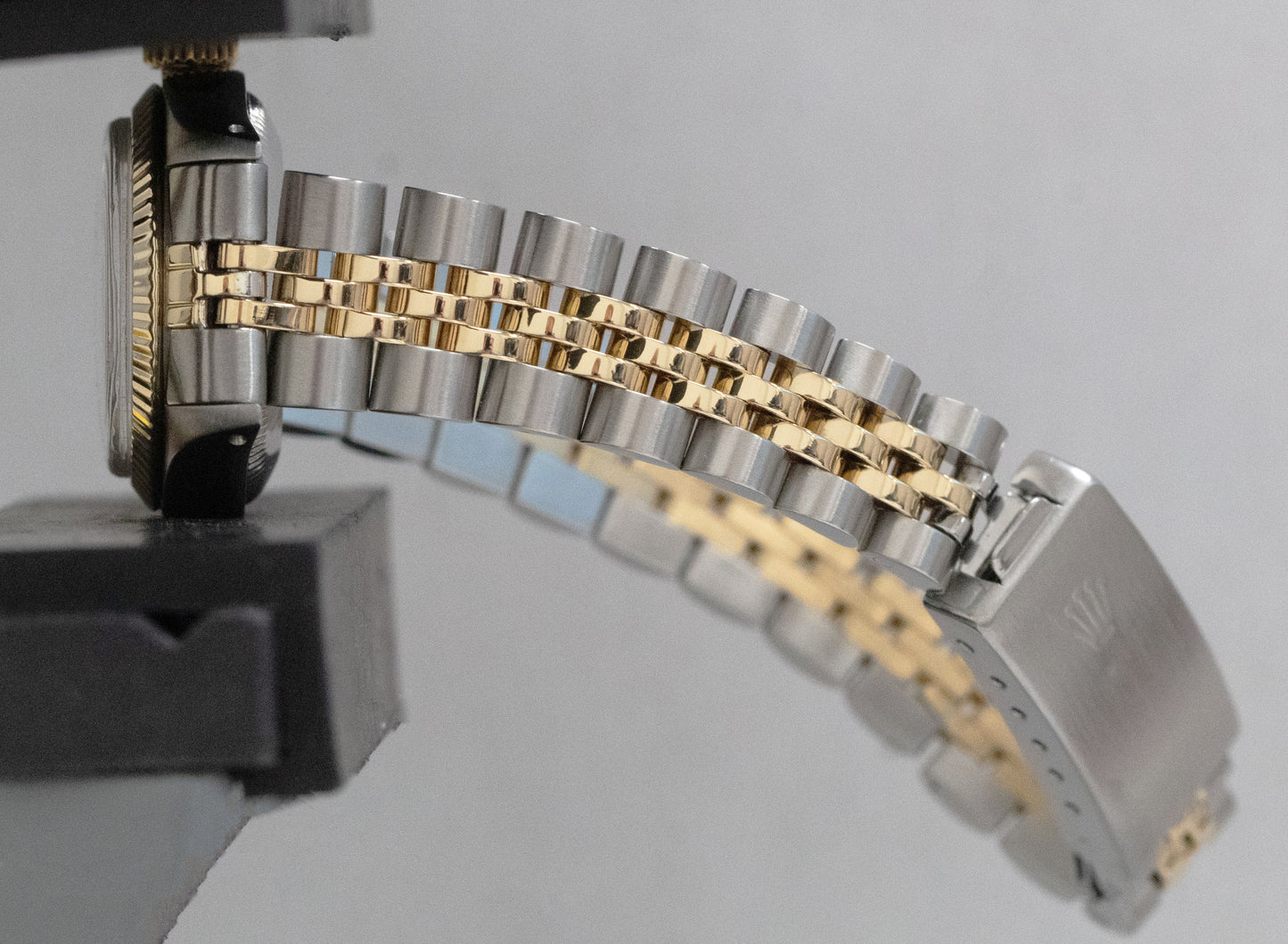 Rolex Oyster Perpetual 24mm Mother of Pearl DIAMOND 18K Gold 6719 Jubilee Watch