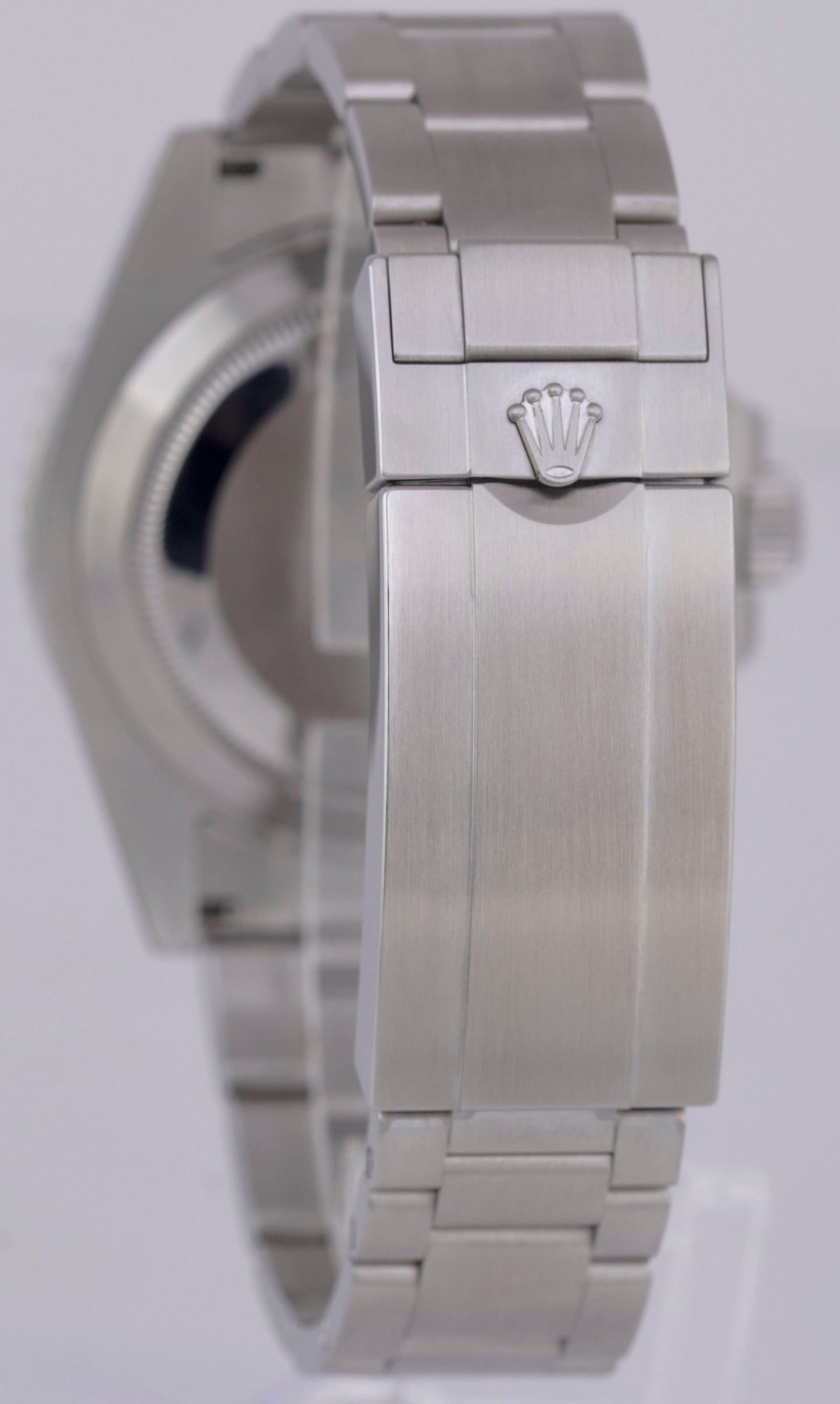 MINT PAPERS Rolex Submariner Date 41mm Black Stainless Steel 41mm 126610 LN BOX