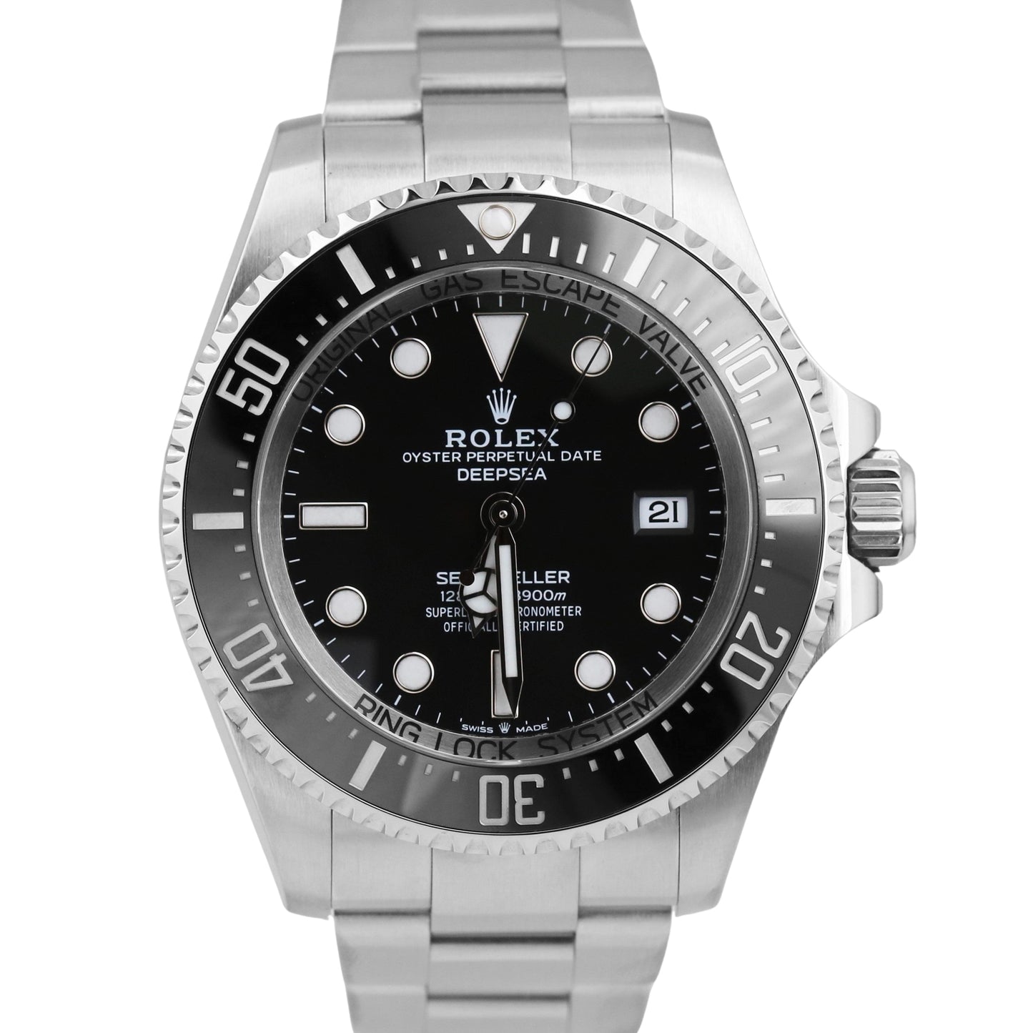 Rolex Sea-Dweller Deepsea BLACK Ceramic Stainless Steel Dive 44mm 136660 BOX