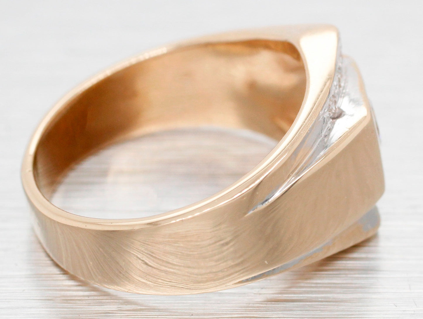Vintage 0.36ctw Diamond Men's Signet Ring - 14k Yellow Gold - Size 7.75
