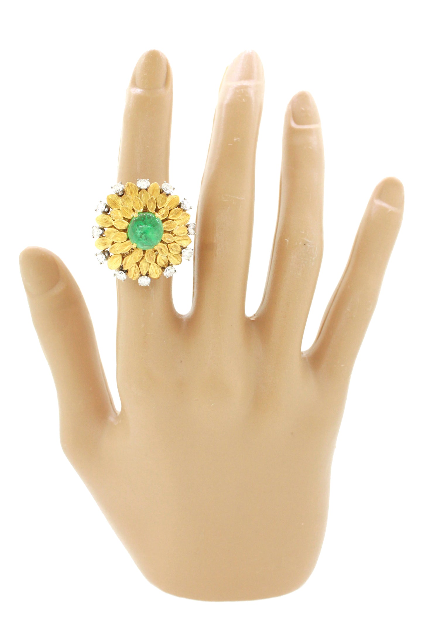 Buccellati 18k Solid Yellow Gold 2.60ct Cabochon Emerald & Diamond Cocktail Ring