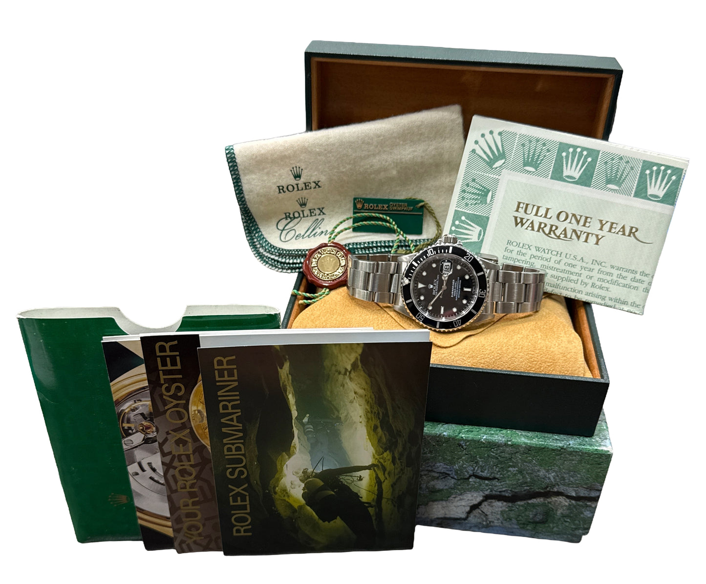 1999 PAPERS Rolex Submariner Date SWISS ONLY Black 40mm Steel 16610 Watch BOX