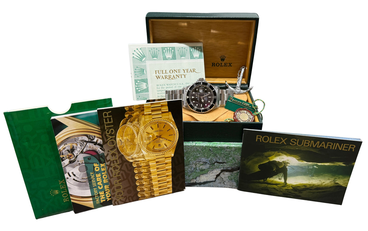 1999 Rolex Submariner Date 16610 Black Swiss Only Steel 40mm Watch Box Papers