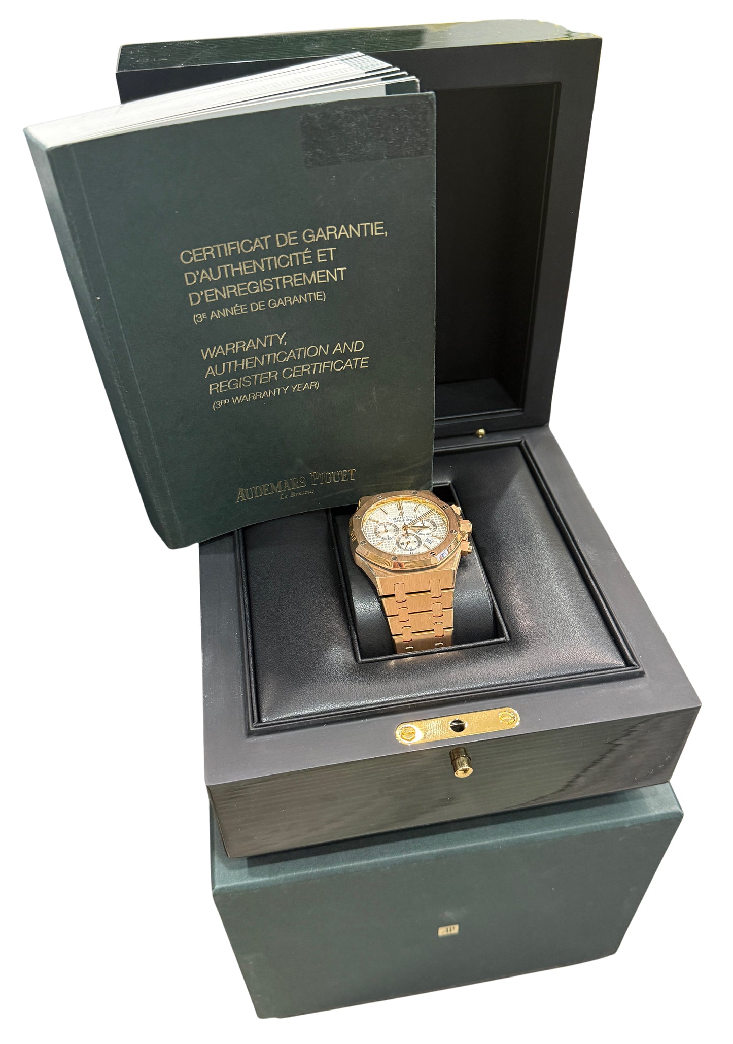 2015 Audemars Piguet Royal Oak 26320OR.OO.1220OR.02 White 18K 41mm Box Papers