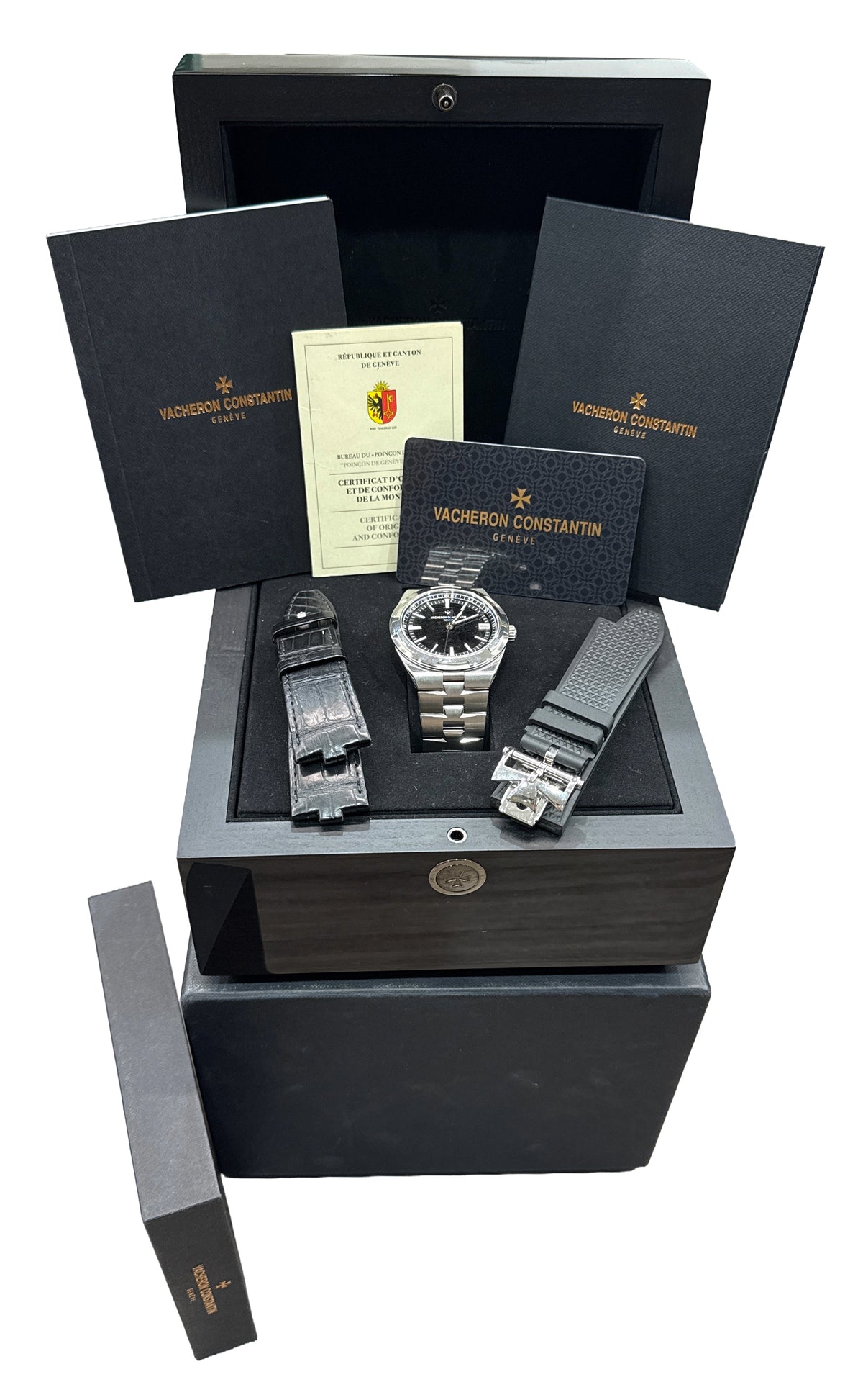 2021 Vacheron Constantin Overseas 4500V/110A-B483 Black Steel 41mm Box Papers