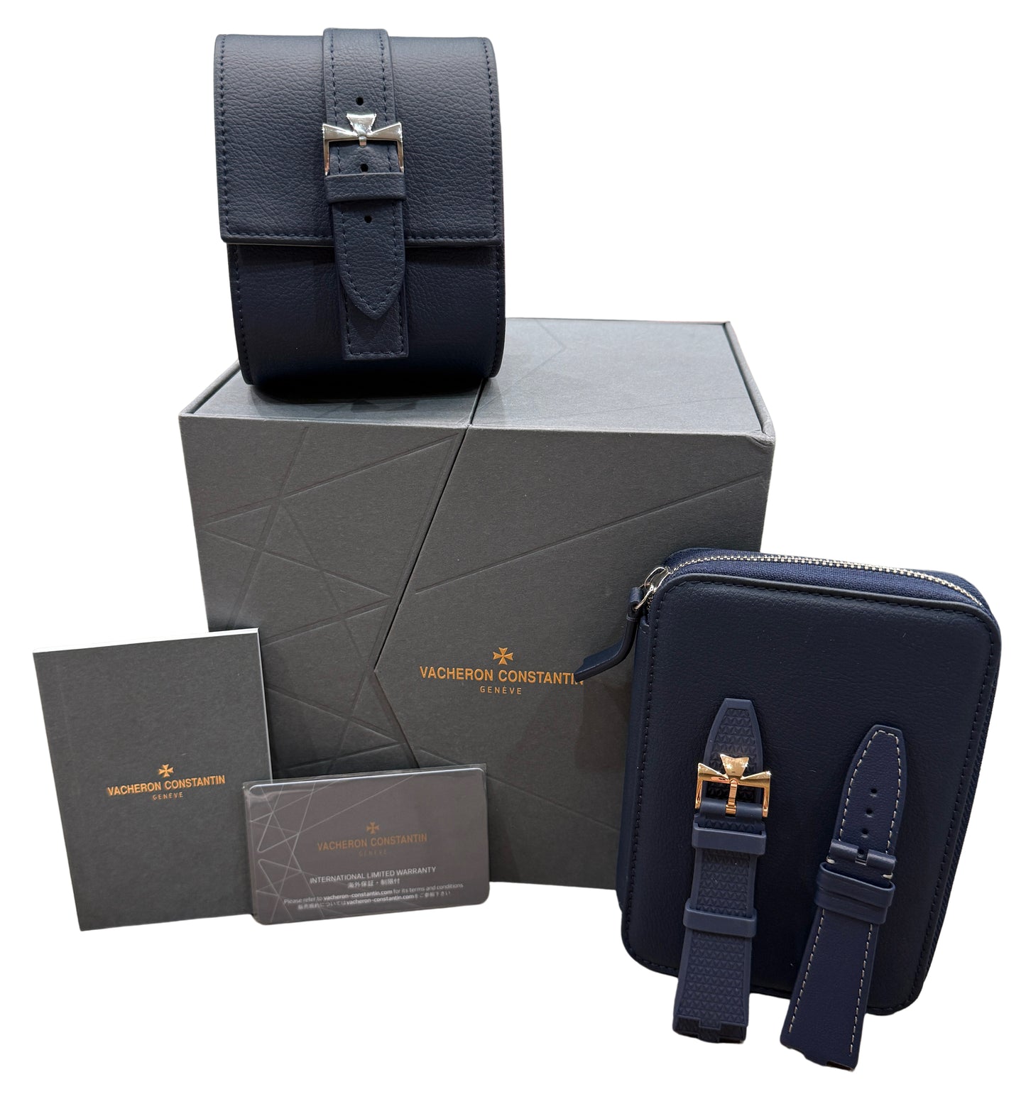 2025 Vacheron Constantin Overseas 4520V/210R-B705 Blue 41mm 18K Gold Box Papers