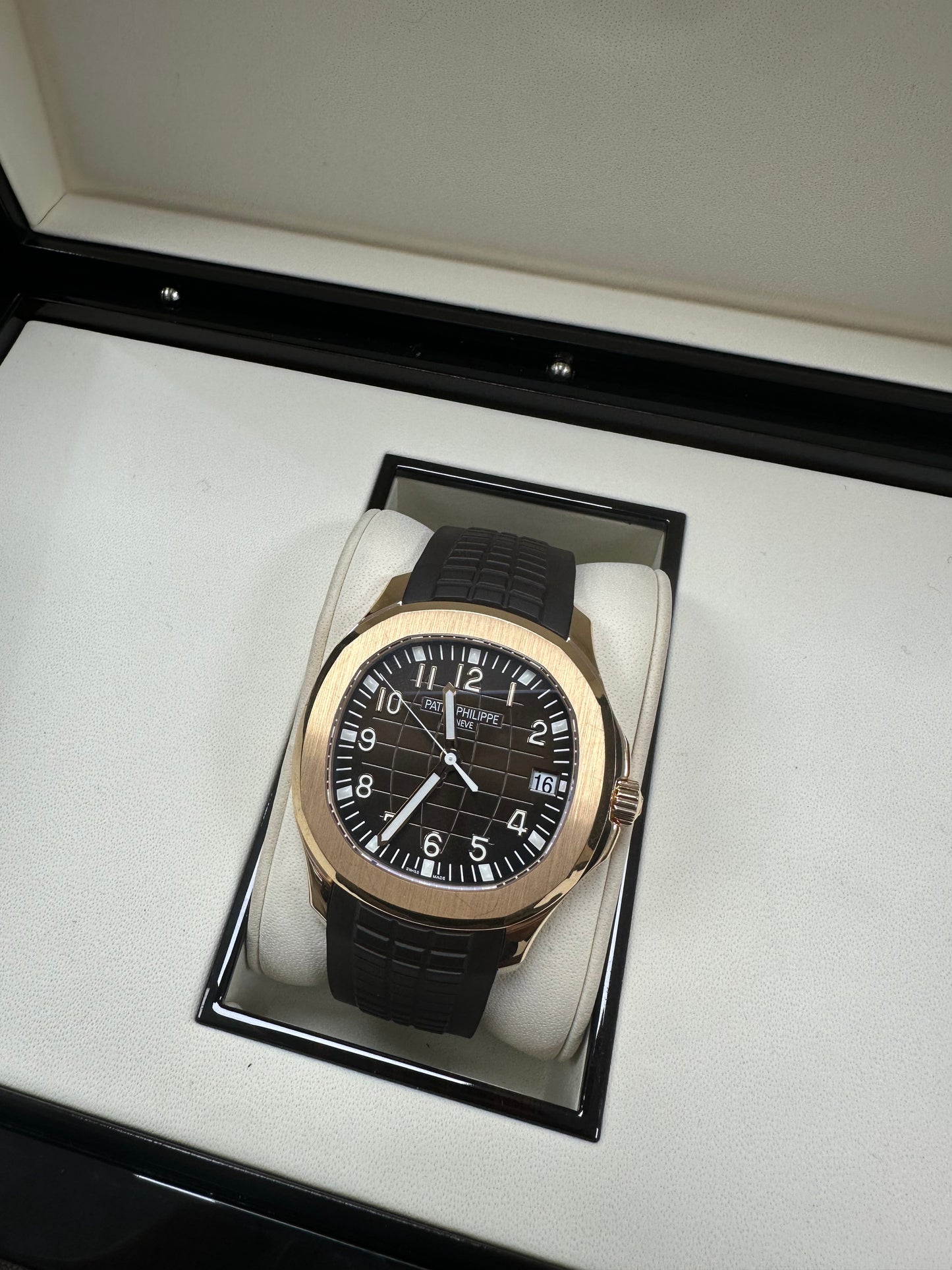 Patek Philippe Aquanaut 40.8mm 18K Rose Gold Chocolate Brown PAPERS 5167R B+P