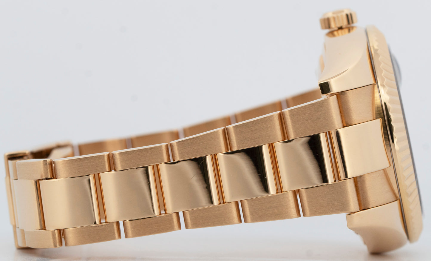 Rolex Sky-Dweller Black 18K Yellow Gold Oyster 42mm Automatic 326938 Watch