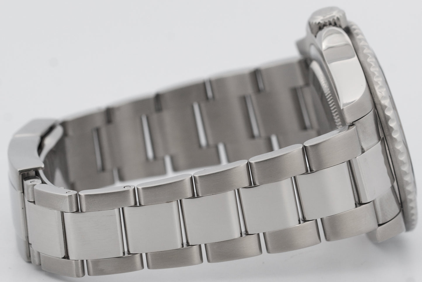 Rolex GMT-Master II BLACK Green Stainless Steel Ceramic 40mm 116710 LN Watch