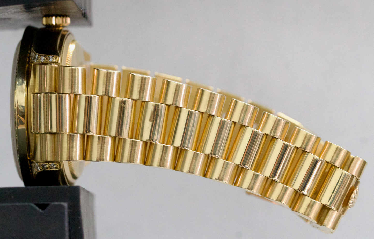 1985 Rolex Day-Date President CHAMPAGNE DIAMOND 18K Yellow Gold 36mm 18038 BOX
