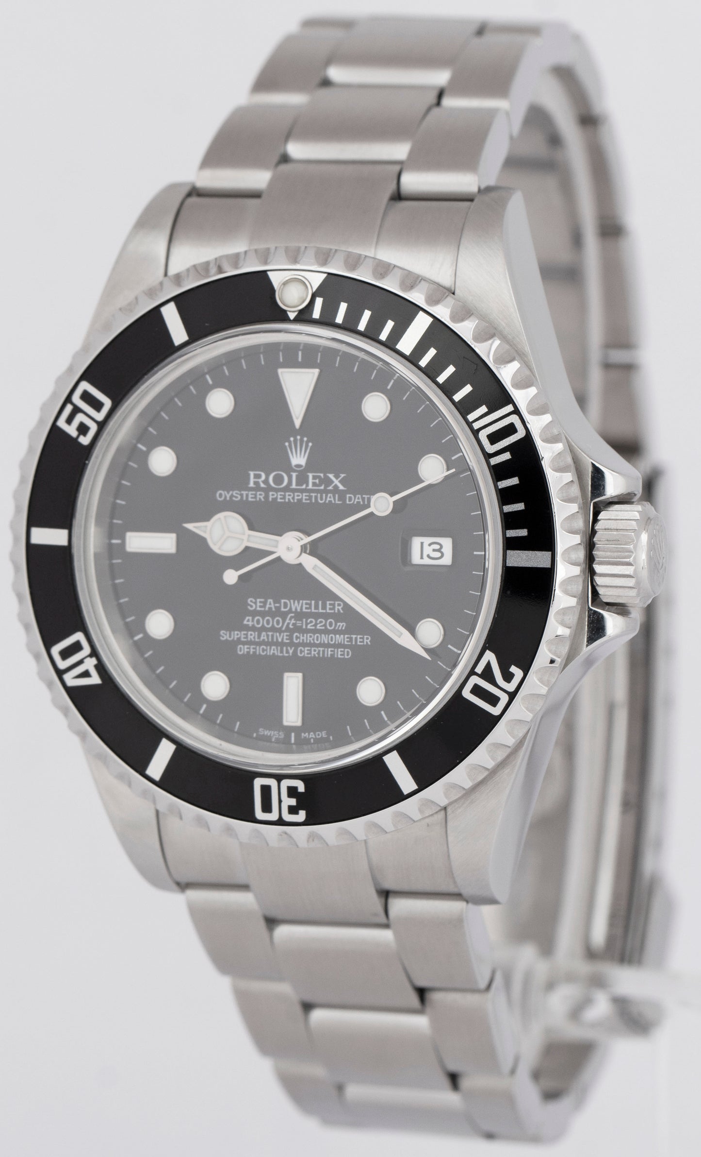 MINT Rolex Sea-Dweller 40mm BLACK Stainless Steel Oyster Date Dive Watch 16600