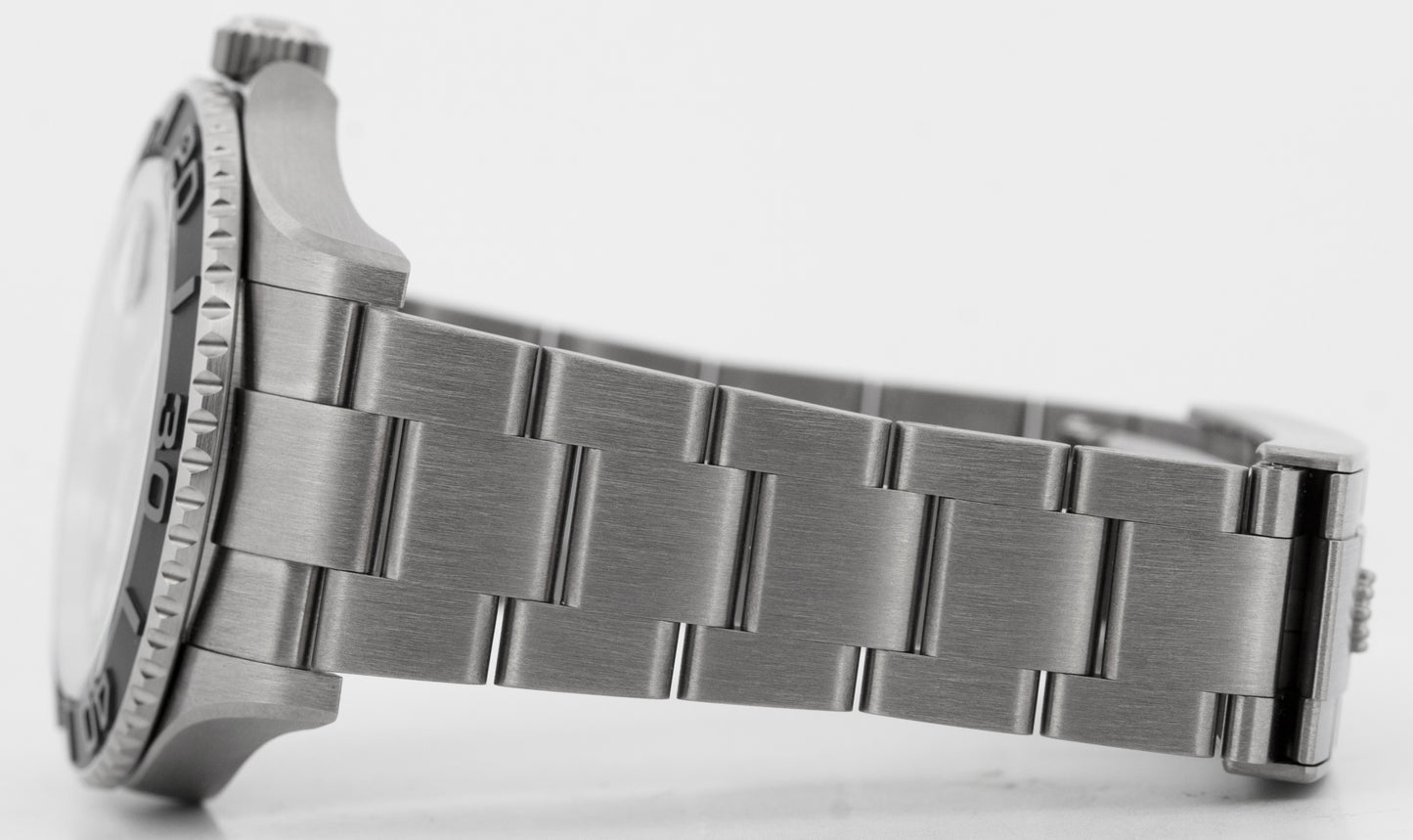 BRAND NEW 2025 PAPERS Rolex Yacht-Master TITANIUM Ceramic Black 42mm 226627