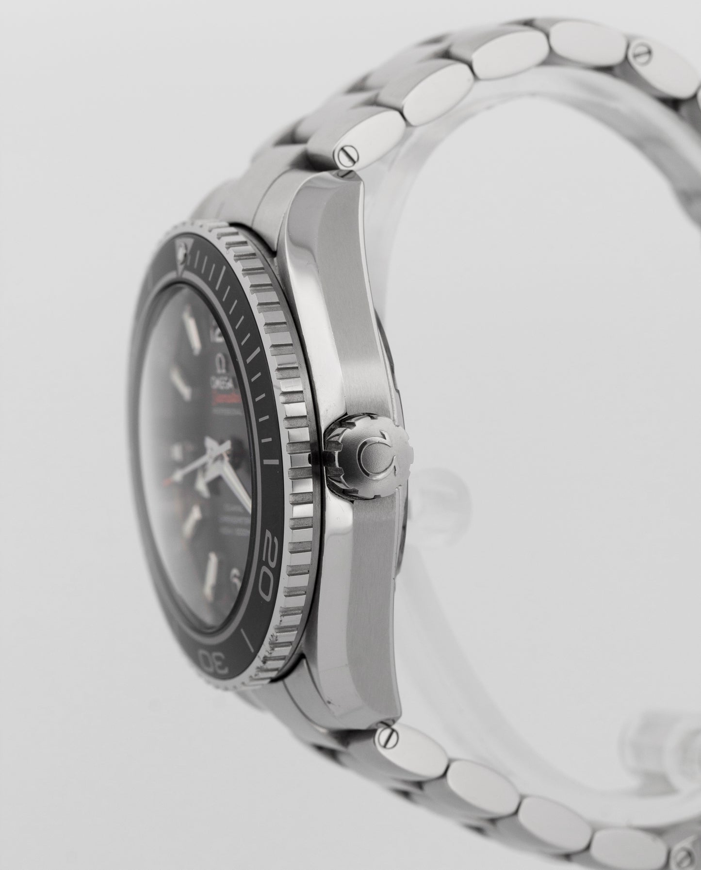 2016 Omega Seamaster Planet Ocean 600M Co-Axial 232.30.46.21.01.001 Box Papers