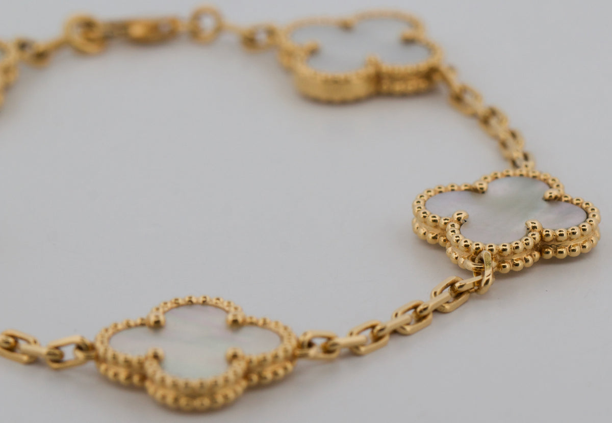 2018 Van Cleef & Arpels Alhambra 5 Motif MOP 18K Yellow Gold Bracelet Box Papers