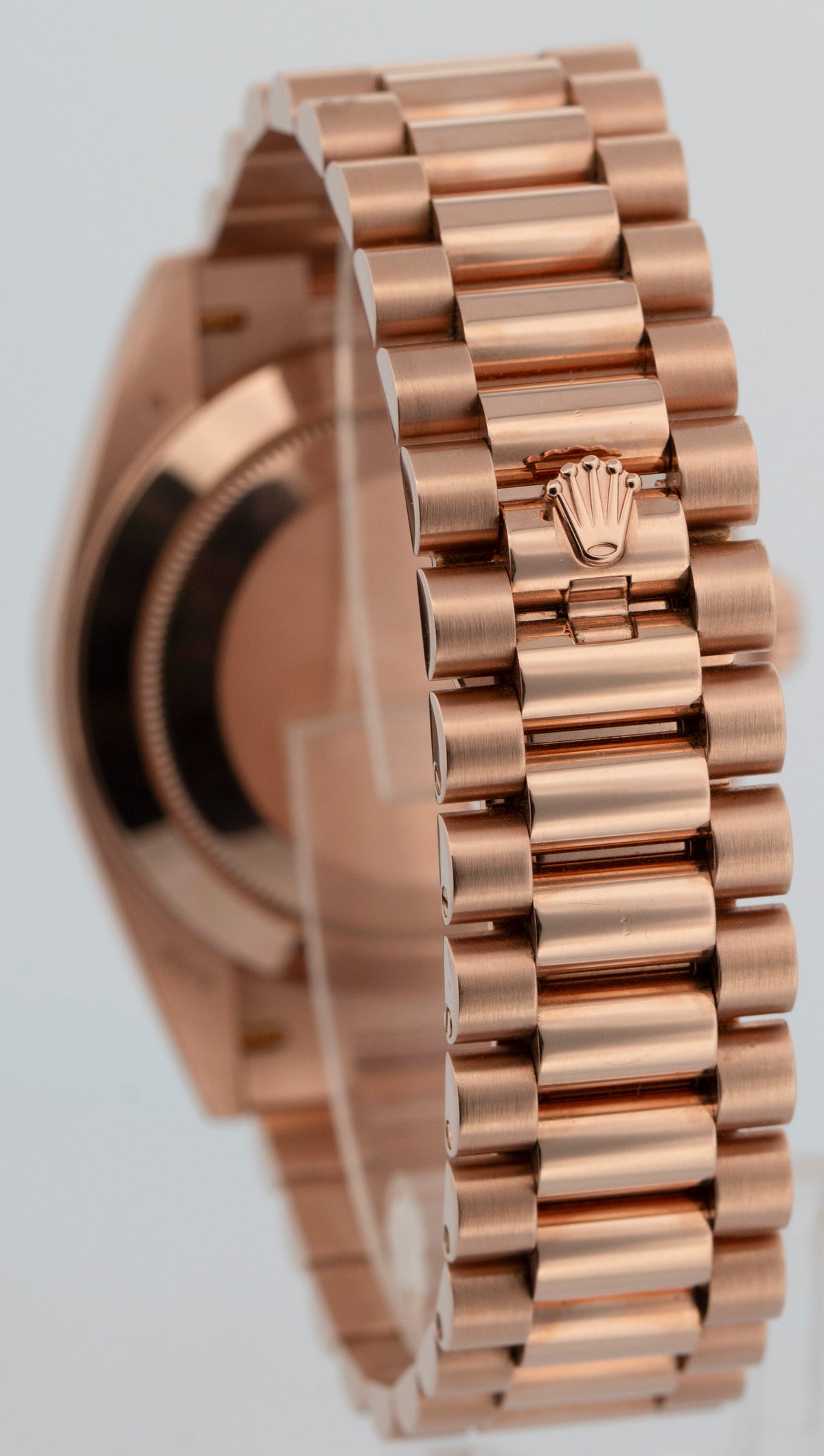 Rolex Day-Date 40 President 228235 Olive 18K Rose Gold 40mm Watch Box Papers