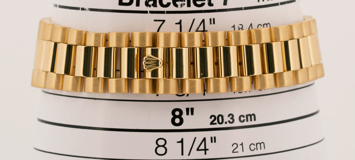 1986 Rolex Day-Date President 18038 White Roman 18K Gold RSC 36mm Box Papers