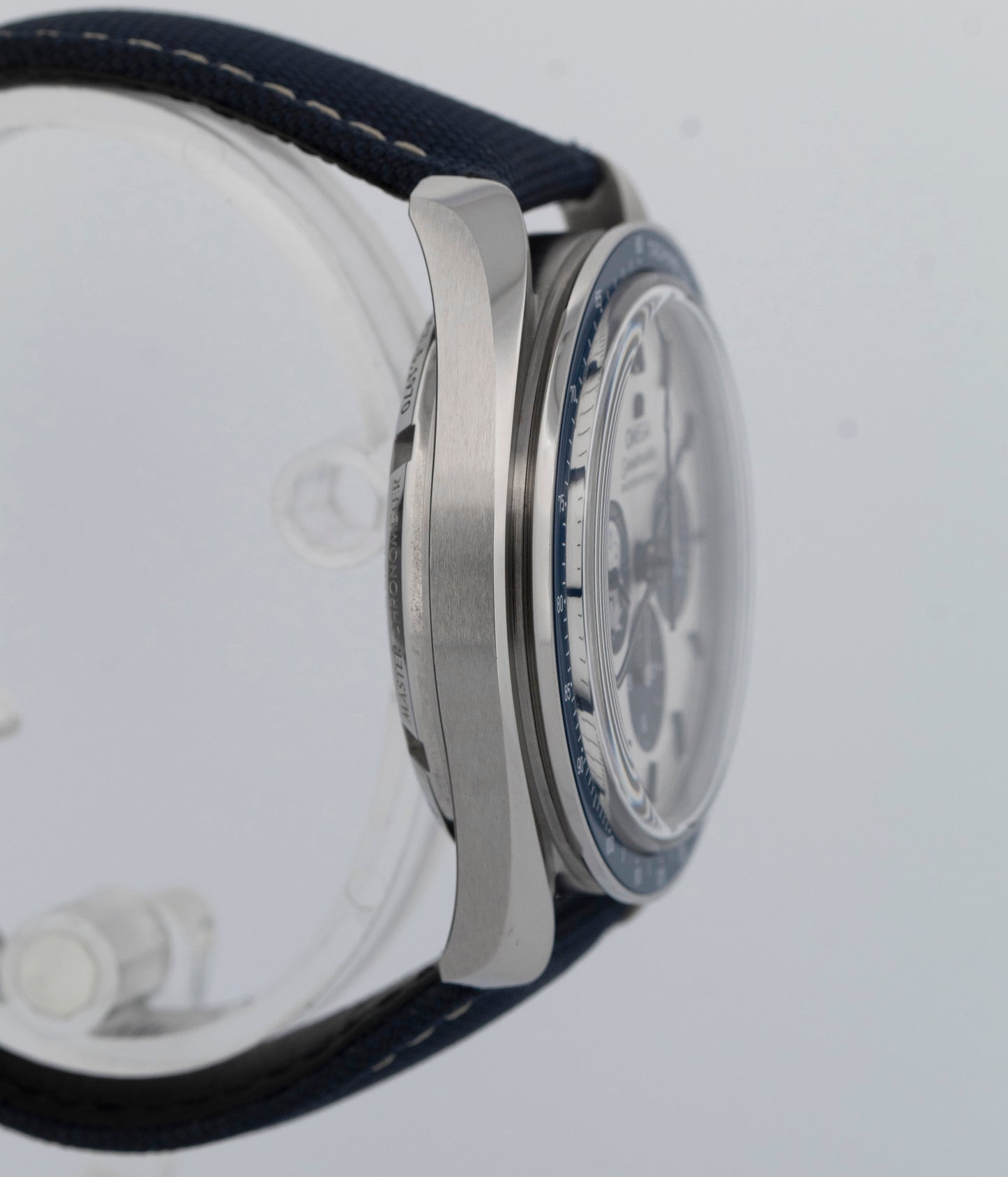 2024 PAPERS Omega Speedmaster SILVER SNOOPY AWARD BLUE 310.32.42.50.02.001 BOX