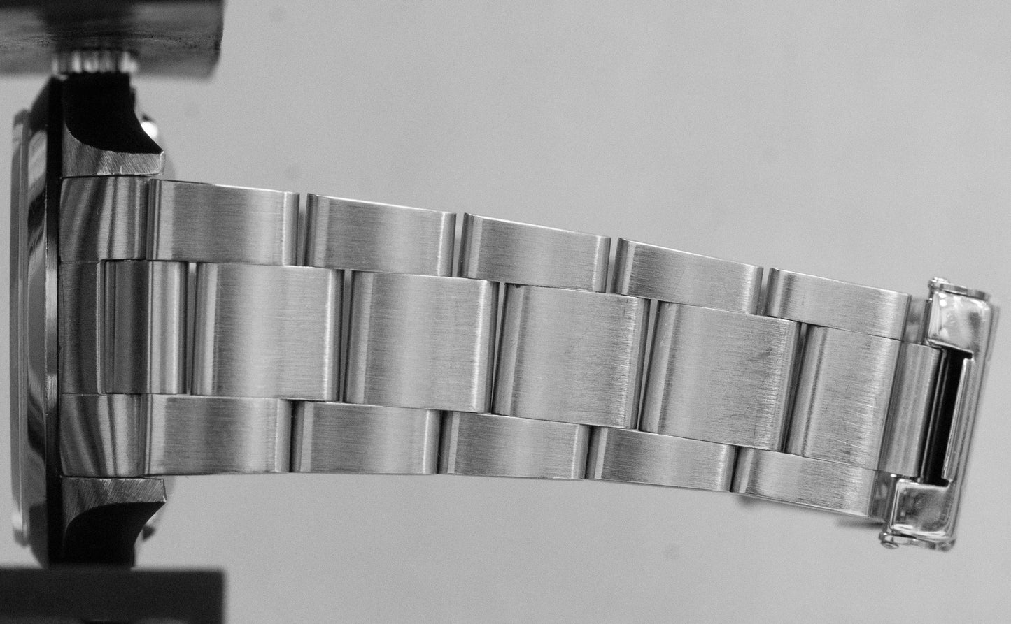 MINT Rolex Explorer I 36mm 14270 Stainless Steel Oyster 3-6-9 Automatic Watch