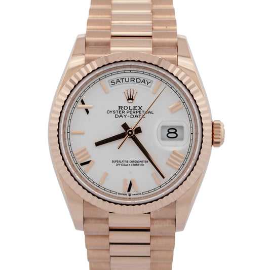 2025 PAPERS Rolex Day-Date President WHITE ROMAN Dial 36mm Rose Gold 128235 BOX