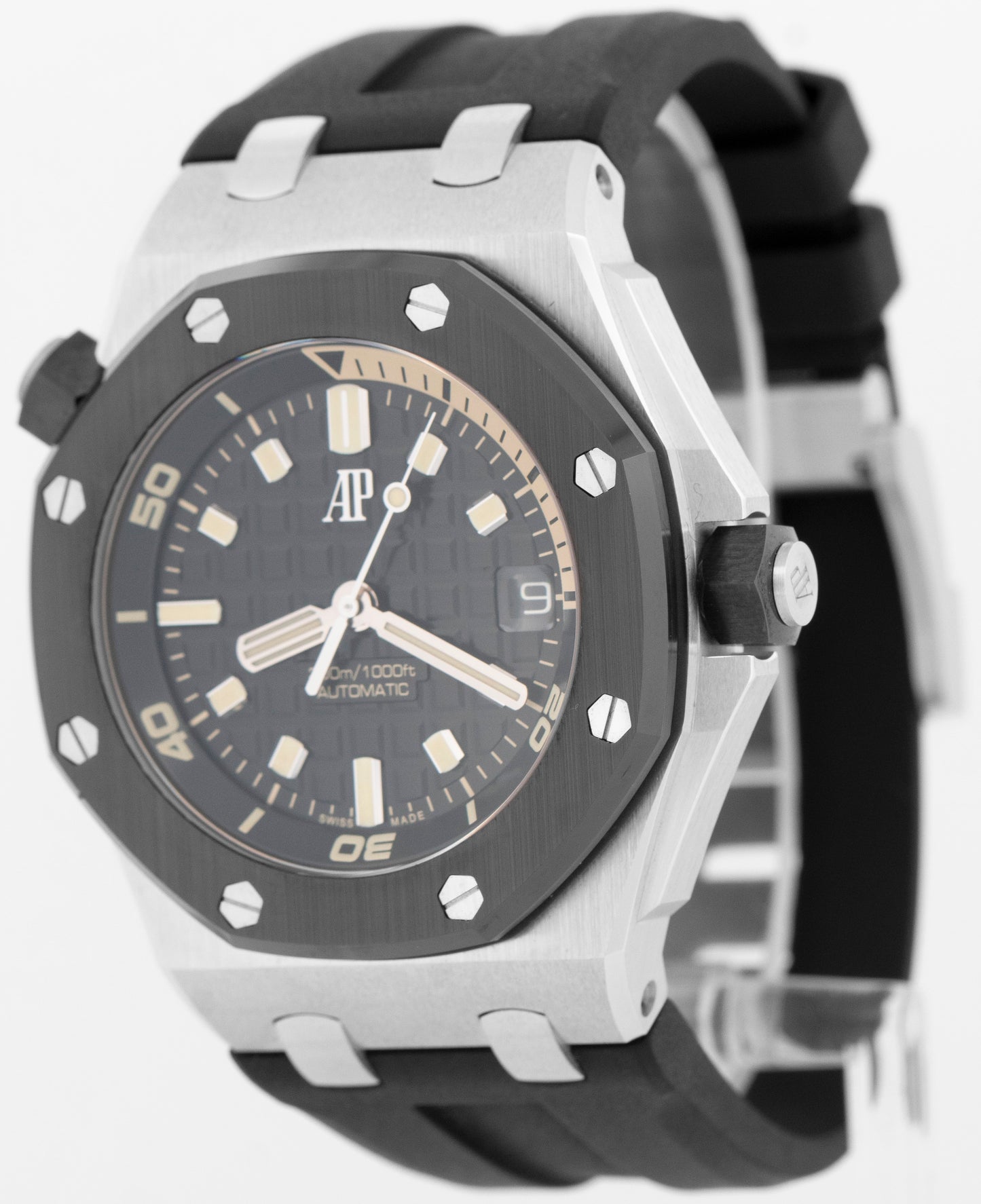 MINT PAPERS Audemars Piguet Royal Oak Offshore Diver 15720CN 18K GOLD 42mm BOX
