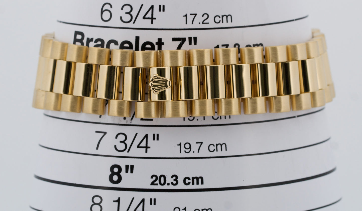 Rolex Day-Date President CHAMPAGNE ROMAN 36mm 18K Yellow Gold Fluted 18238 Watch
