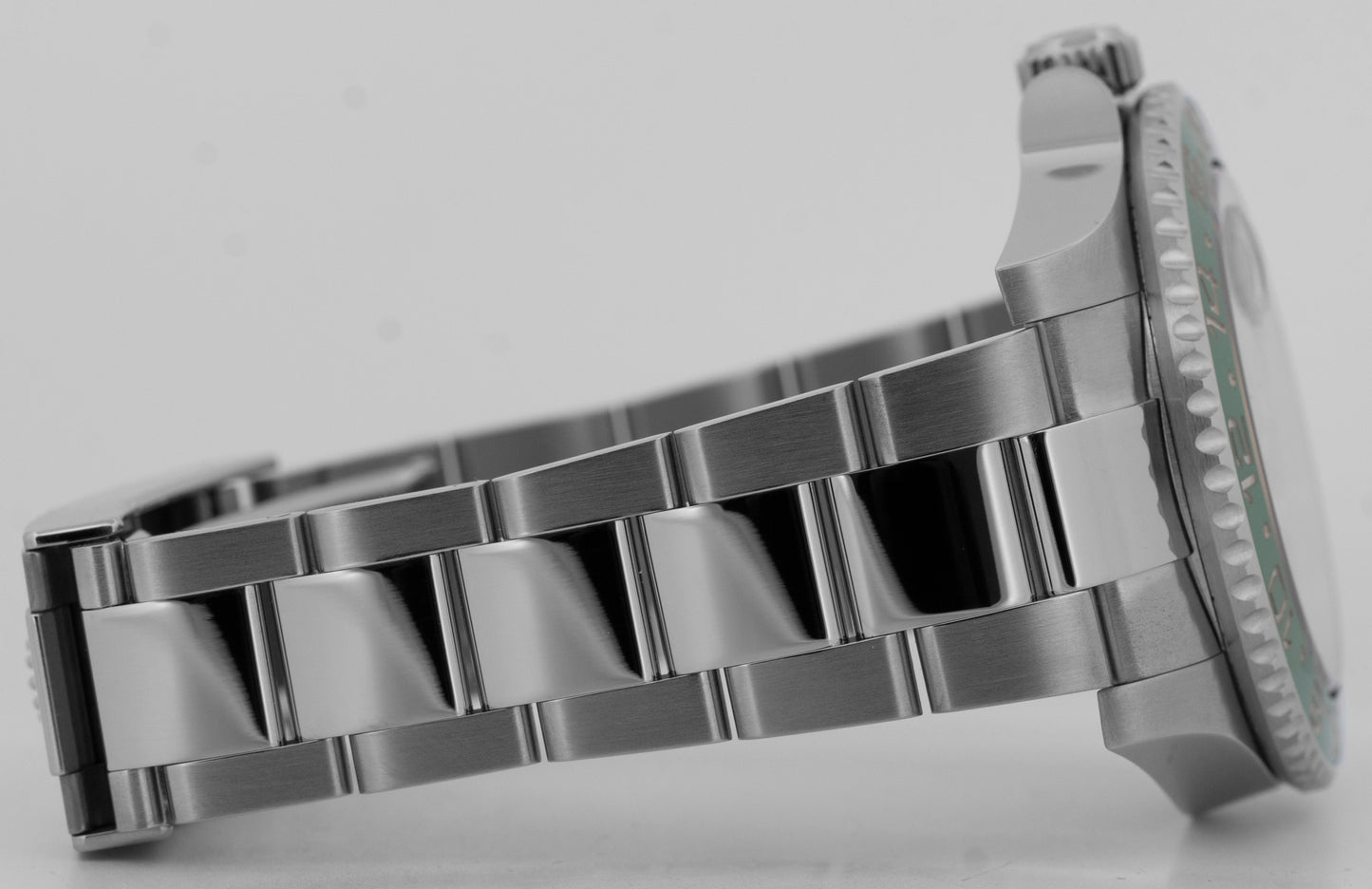 PAPERS Rolex GMT-Master II SPRITE GREEN 40mm Black Oyster Watch 126720 VTNR BOX