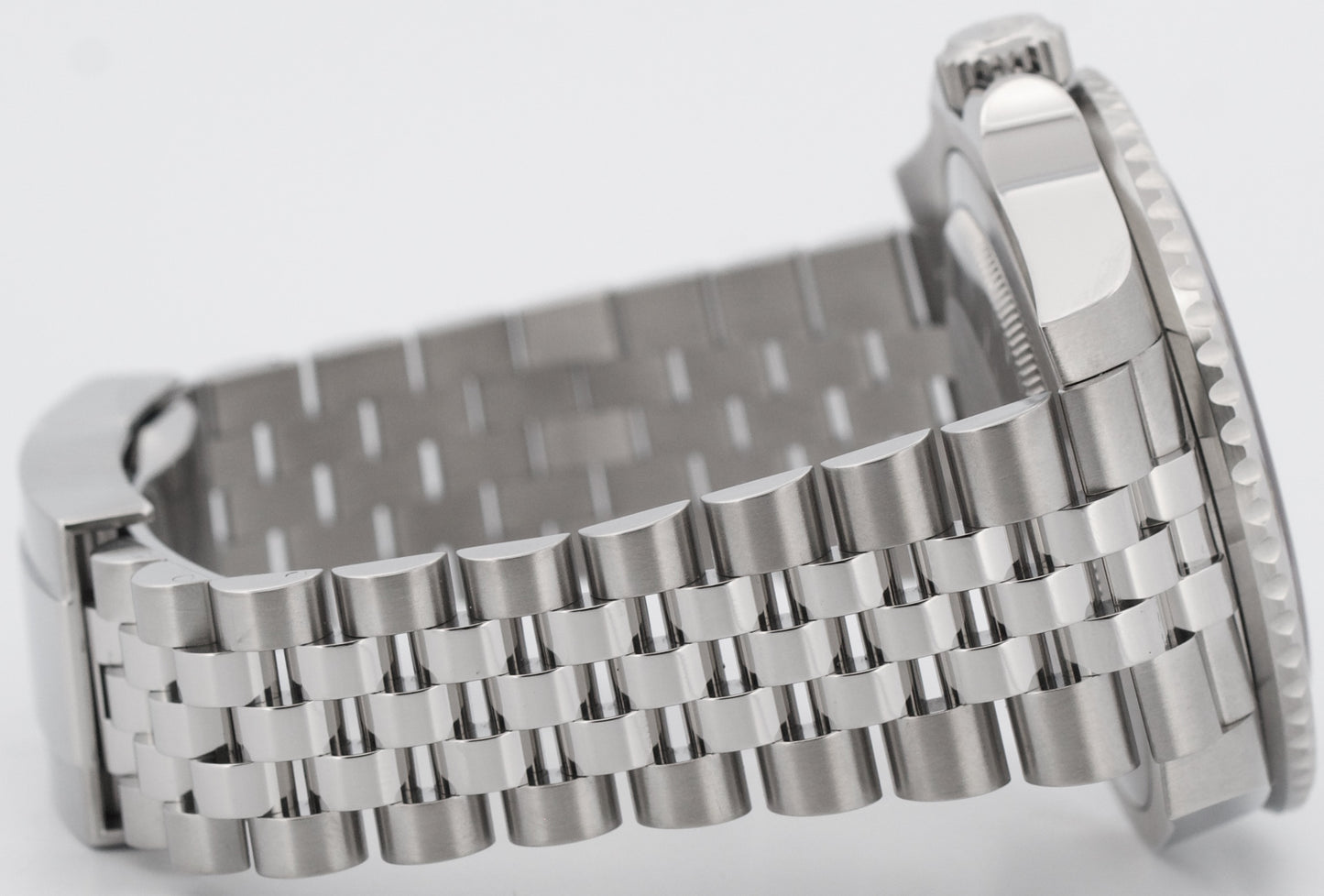 PAPERS Rolex GMT-Master II 40mm PEPSI Red Blue JUBILEE Steel 126710 BLRO BOX