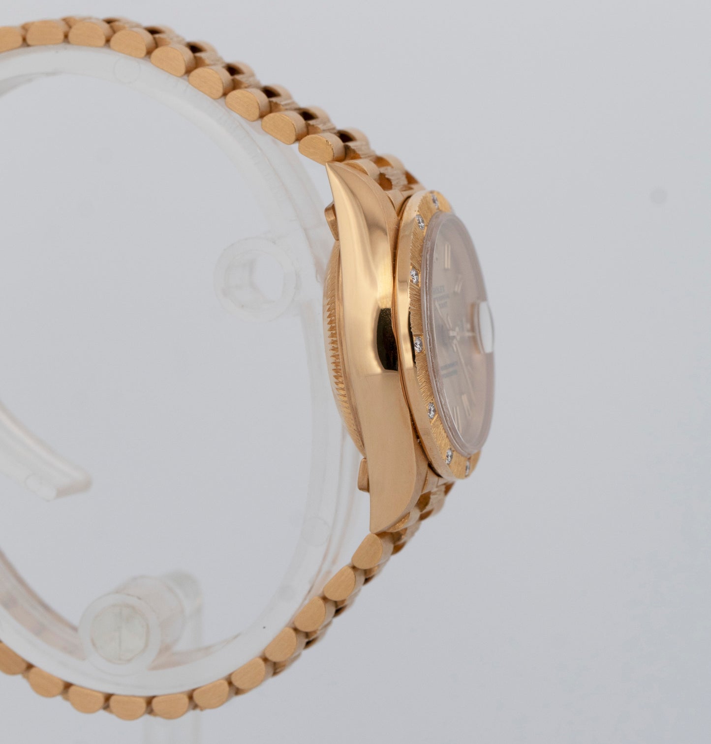 PAPERS Rolex DateJust President 26mm FACTORY DIAMOND BARK 18K Gold 69288 BOX