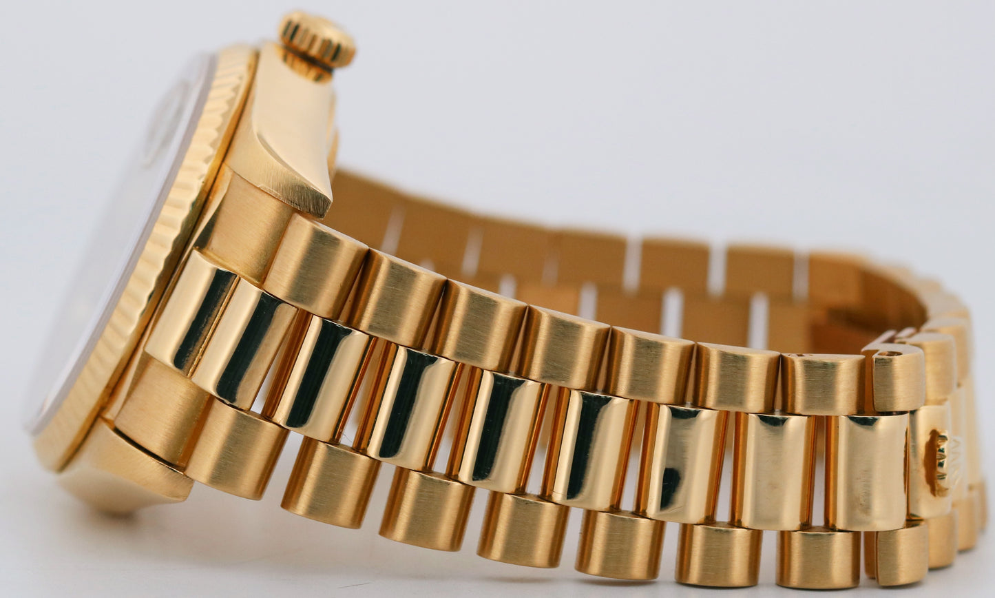 VINTAGE 1982 Rolex Day-Date President SILVER 36mm 18K Yellow Gold 18038 Watch